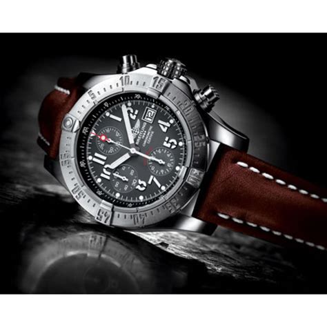 breitling skyland avenger replica